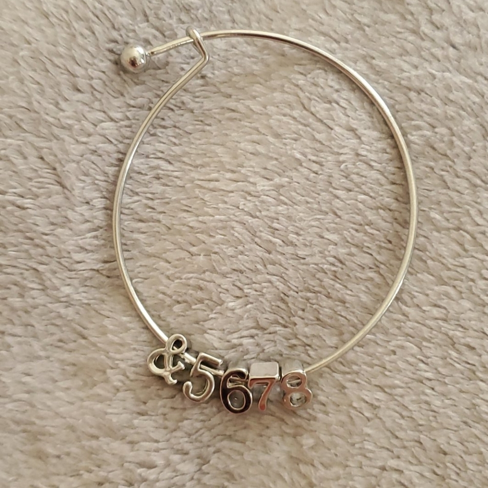 Bracelet for dancers